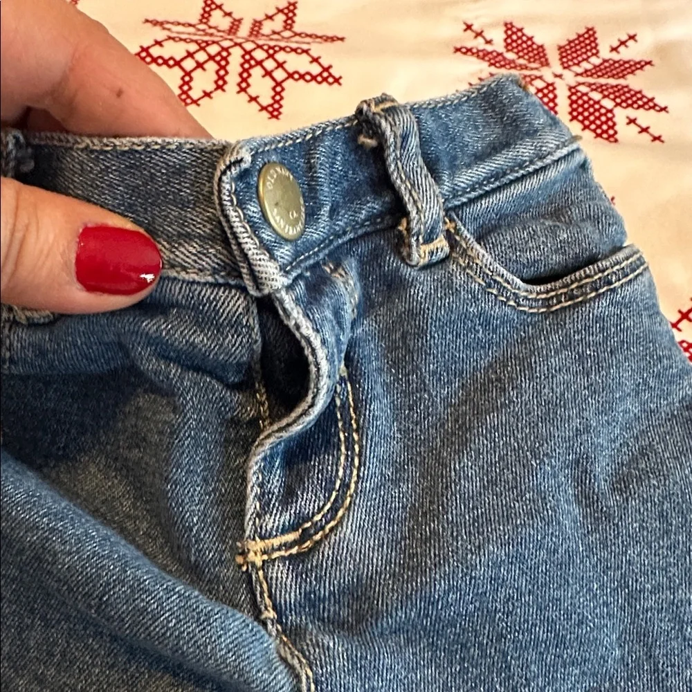Old Navy Baby Blue Jeans with White Floral Detail Size 6-12 Months